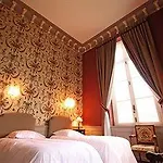 Hotel Chateau De *