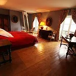 Chateau De Hotel *